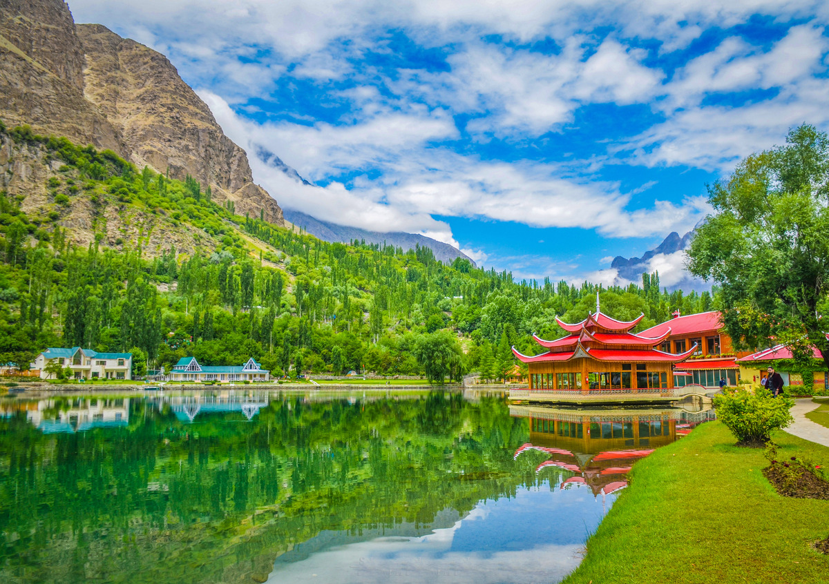 03 Days Skardu Express Tour & 5 Nights And 6 Days Tour Northern Pakistan Adventure (Skardu) & 6 Nights And 7 Days Tour Skardu – Shangrila – Deosai Adventure