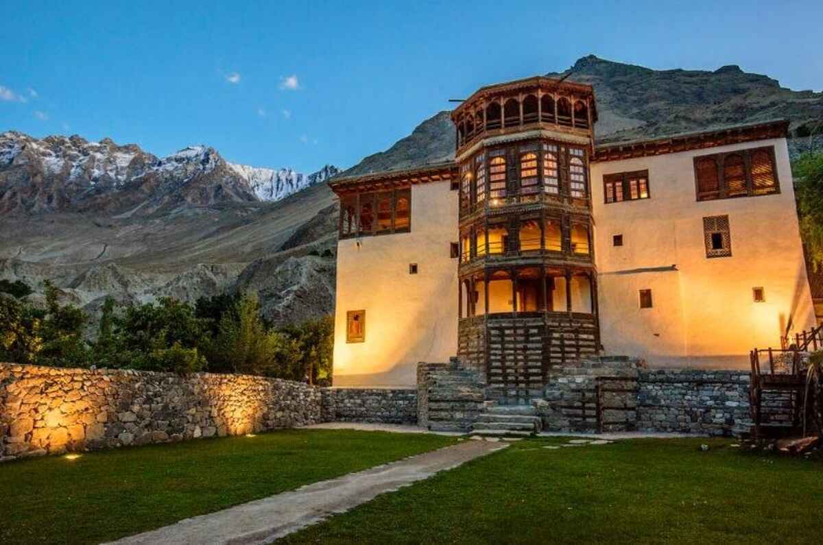 7 Nights And 8 Days Tour Skardu – Khaplu – Deosai Plains